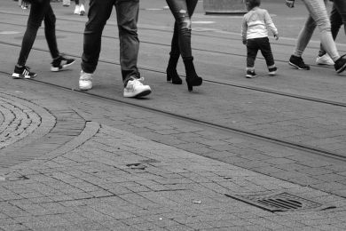 Hildegund Bereswill: Warum im Gleichschritt?